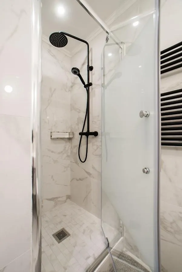 Suite Sartre : Au Coeur De La Rive Gauche, Neuf, Design, 2/4 Personnes Paris France